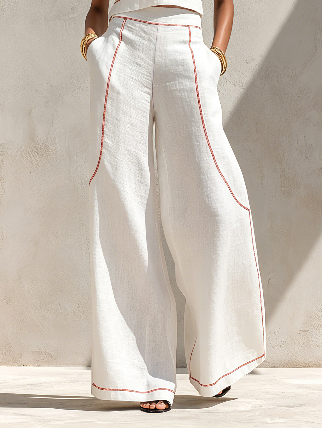 Conjunto Elegante de Pantalón con Detalles de Costuras en Contraste