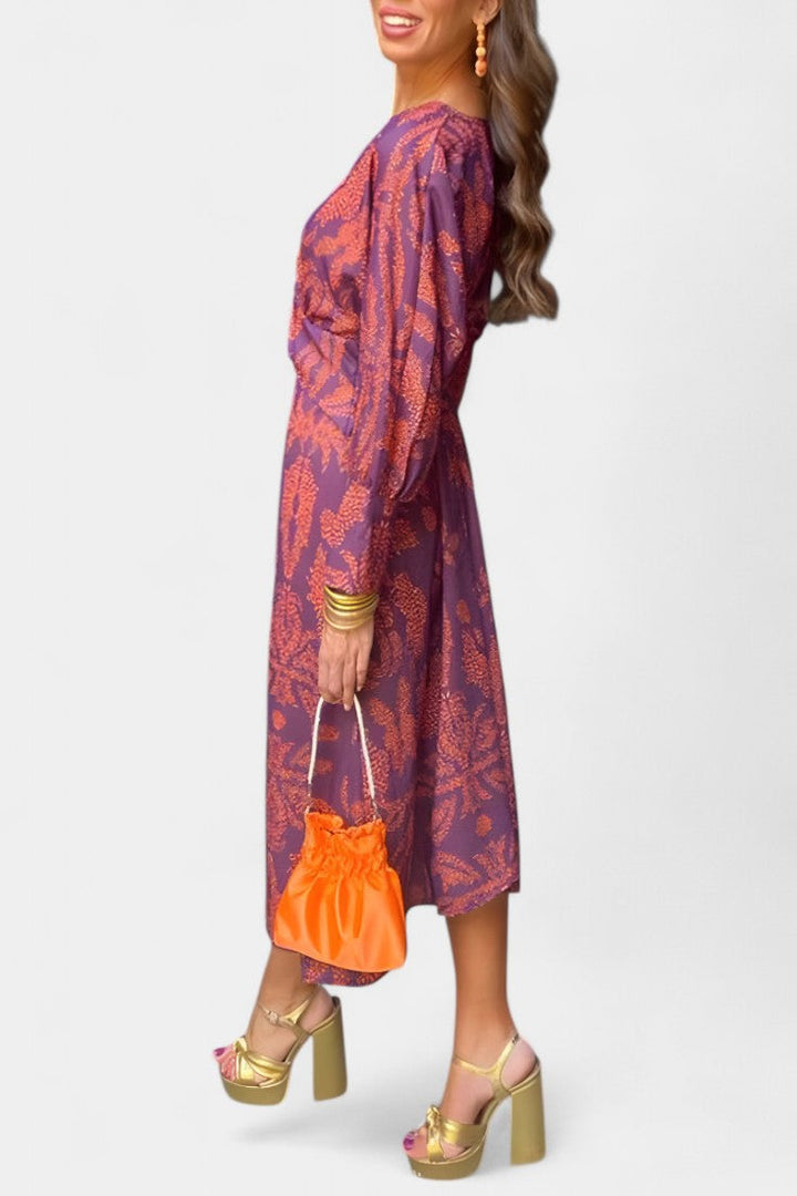 Vestido Maxi Elara con Escote en V y Detalle de Nudo Frontal