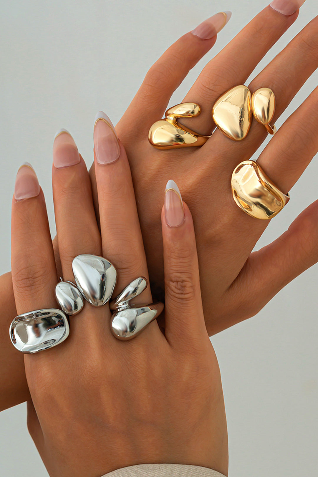 Anillos de Metal con Diseño Irregular