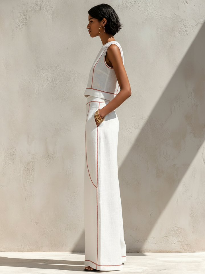 Conjunto Elegante de Pantalón con Detalles de Costuras en Contraste