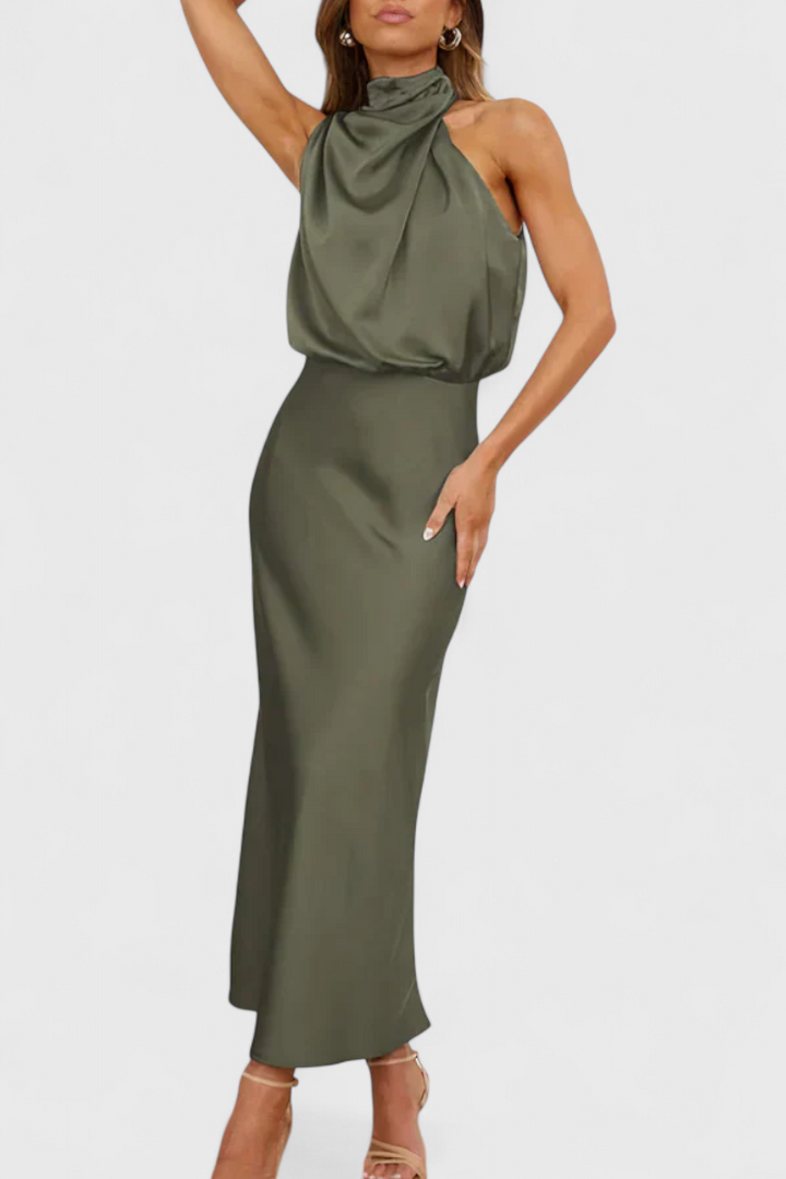 Vestido Elegante Rina con Cuello Halter y Drapeado
