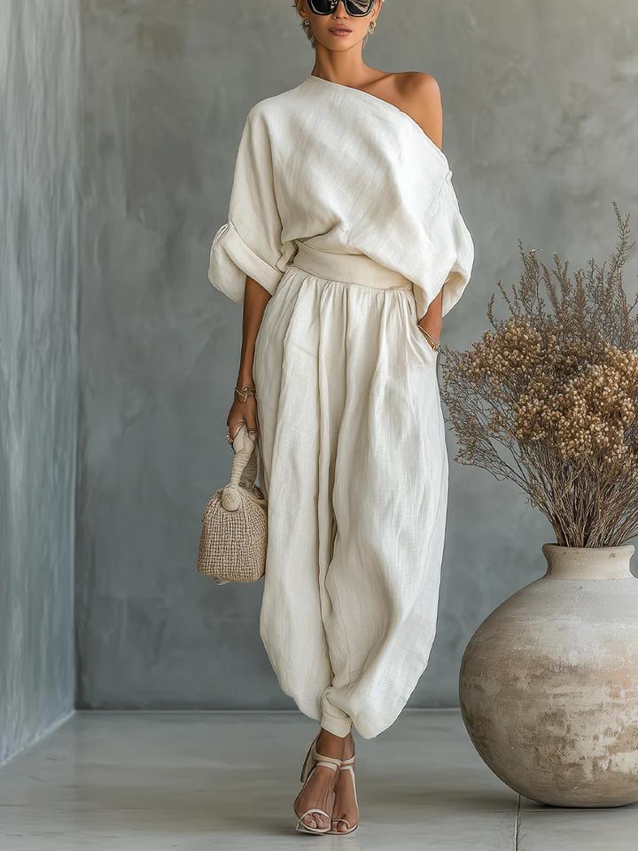 Mila™ | Conjunto de dos piezas con diseño de hombros descubiertos