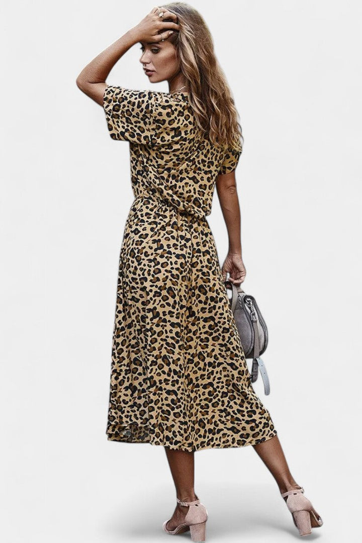 Vestido Midi de Lunares Rovena con Cuello Camisero y Cintura Ajustable