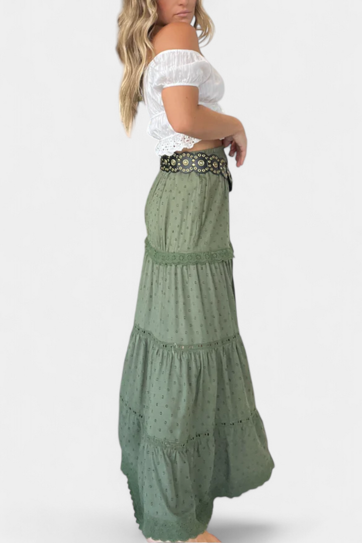 Falda Maxi Boho Dola con Encaje y Abertura Delantera
