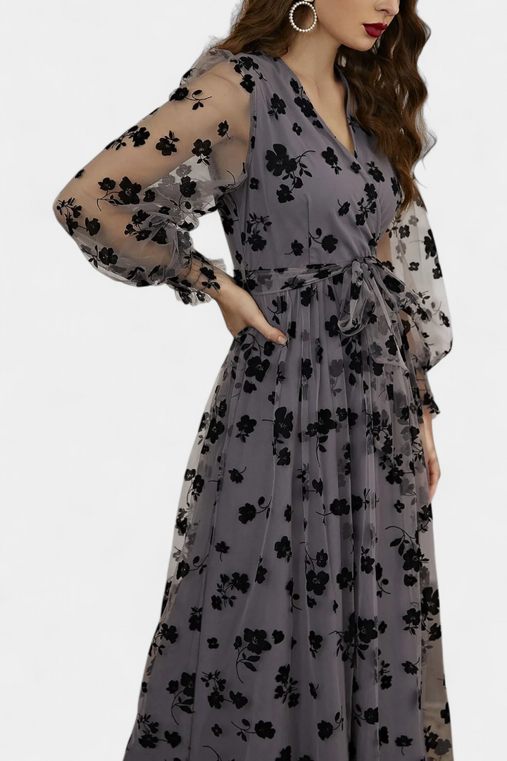 Iolanda Vestido Maxi de Encaje Floral con Mangas Abullonadas