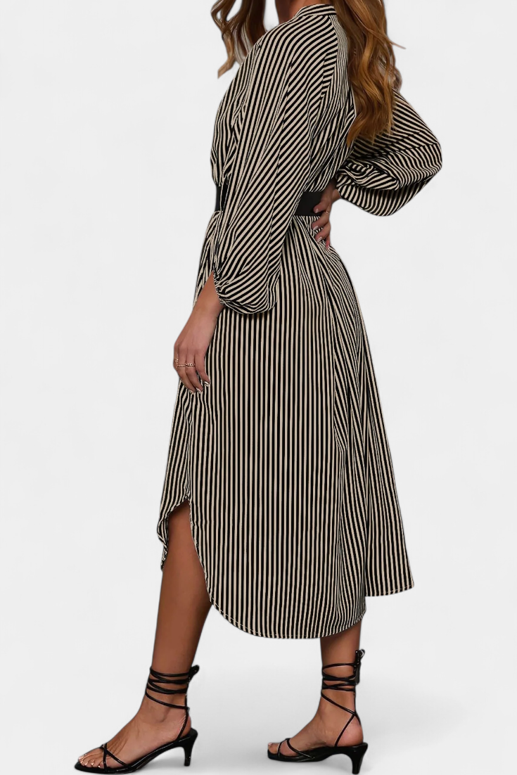 Vestido Rayado Eliana con Cinturón y Cuello en V