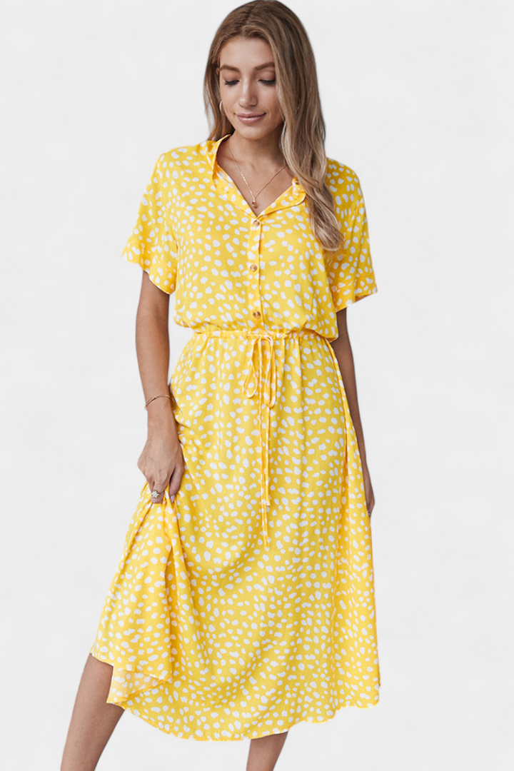 Vestido Midi de Lunares Rovena con Cuello Camisero y Cintura Ajustable