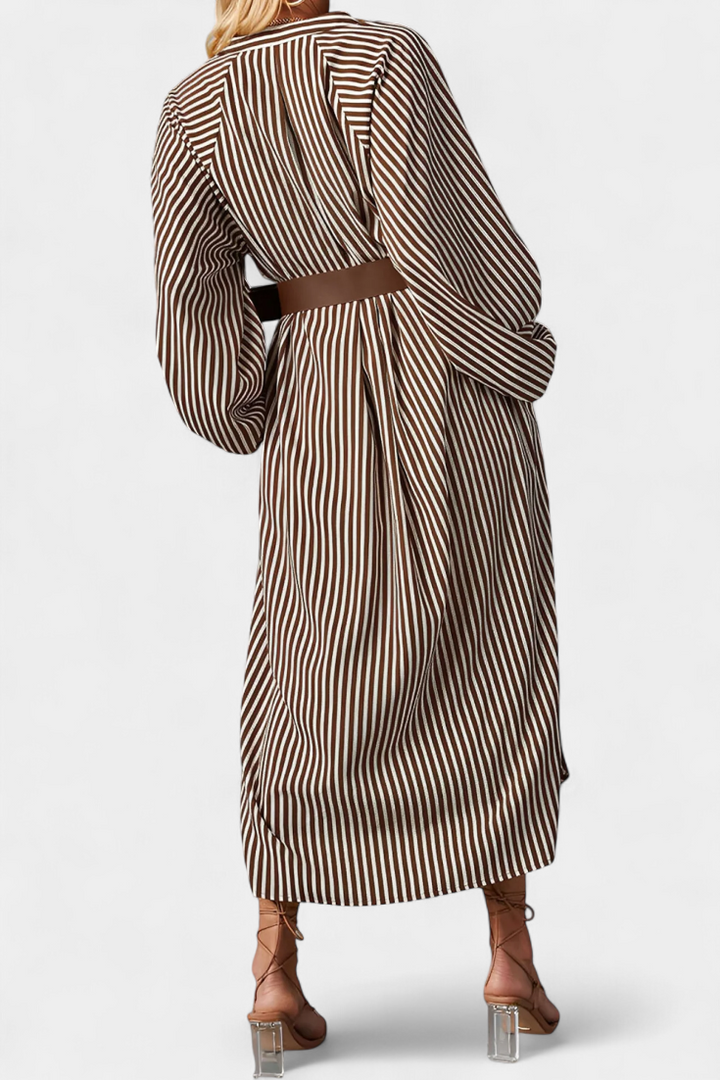 Vestido Rayado Eliana con Cinturón y Cuello en V